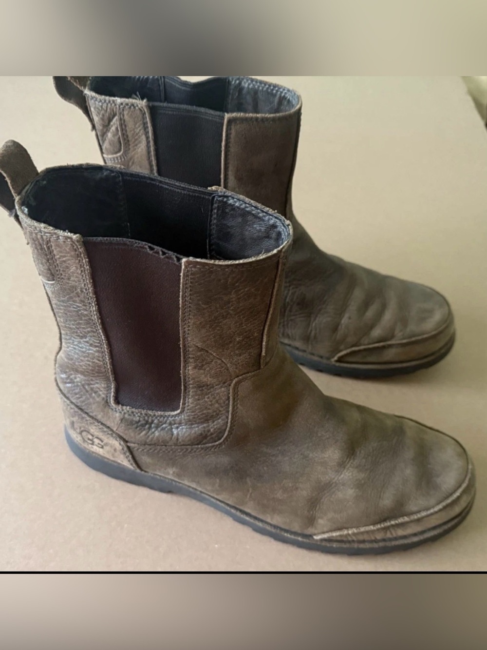 Ugg Herrick Chelsea Boots Mens Brown Leather Rugged Casual Pull On Ankle 11.5